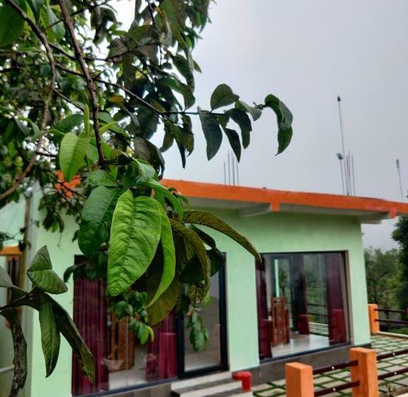 デラックスルーム, Edenvilla