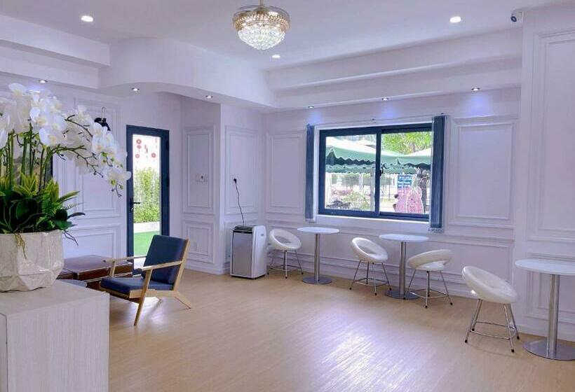 اتاق استاندارد چهار تخته, Sài Gòn Hà Tiên