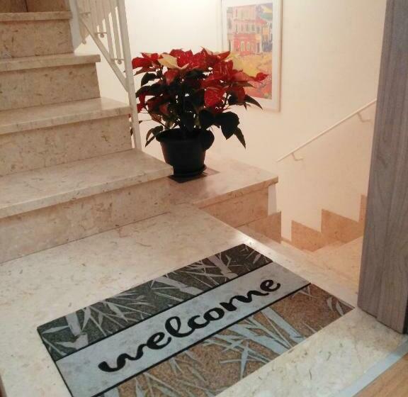 스탠다드 트리플 발코니 룸, Alcamo Rooms Con Garage Privato