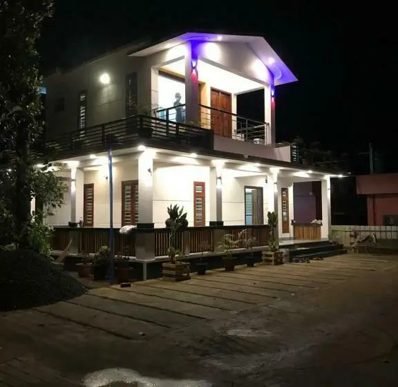 スリーベッドルーム　ヴィラ, Greenfield Homestay