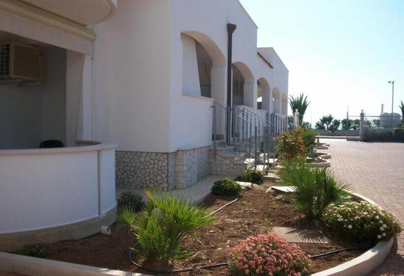 Апартаменты 1 Спальня Нижний Этаж, Residence Nettuno