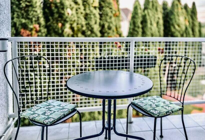带1个卧室的豪华公寓, Villa Sederkyn