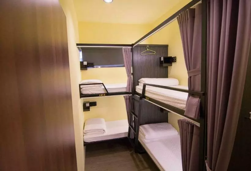 اتاق استاندارد چهارنفره با سرویس بهداشتی مشترک, Backpackers Hostel   Taipei Changchun