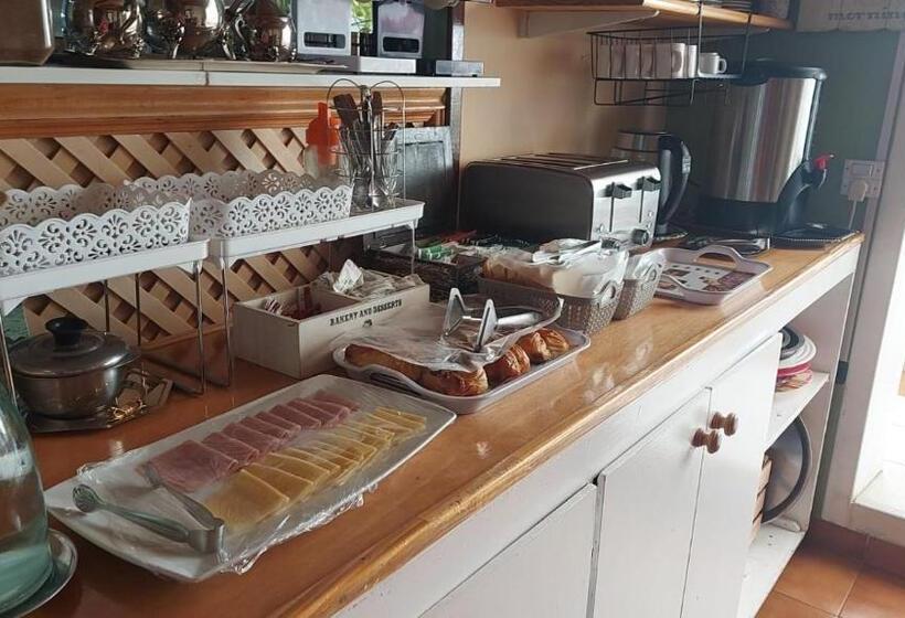 غرفة قياسية ثلاثية, Isla Bella