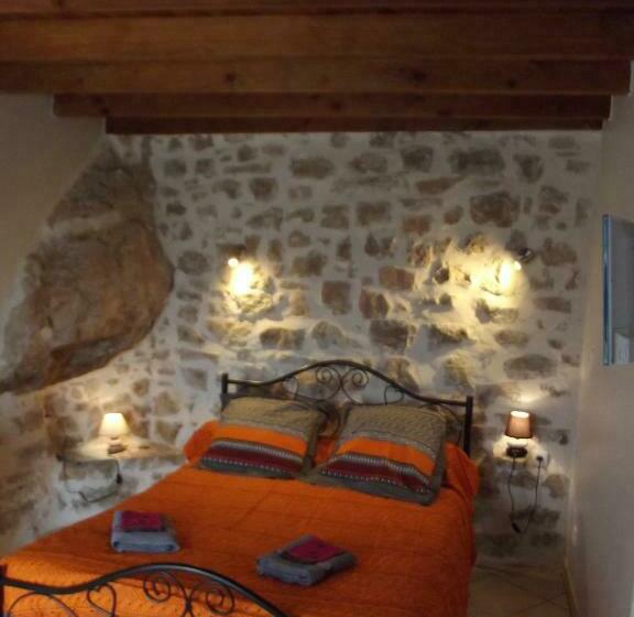 Номер Стандарт, Auberge Du Mazet