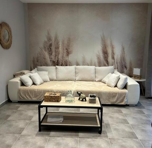 بنجلو عائلى, Résidence Alba