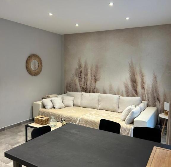 بنجلو عائلى, Résidence Alba