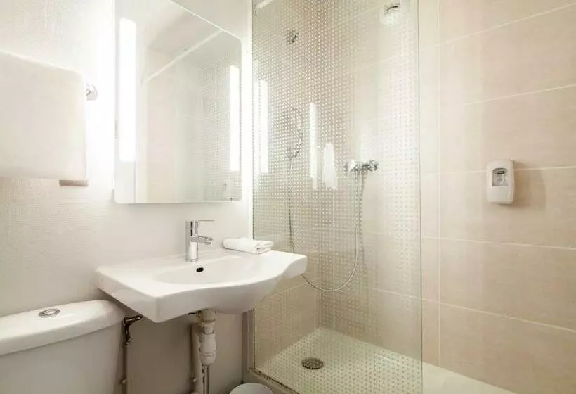 Camera Standard, B&b Hotel Corbeil Essonnes