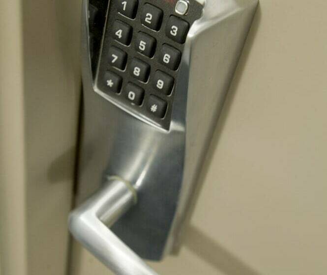 スタンダードルーム, B&b Hotel Corbeil Essonnes