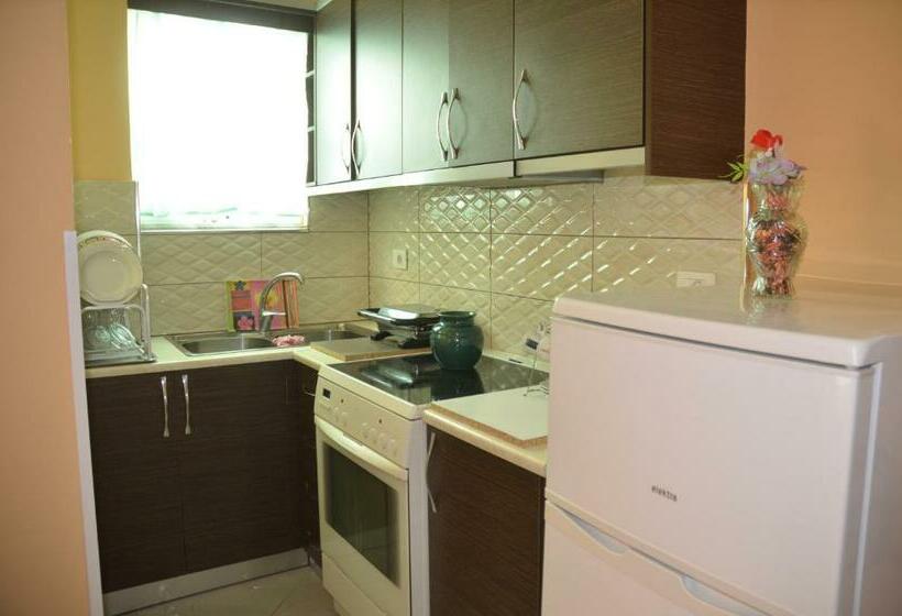 Triple Room Sea View, Erioni