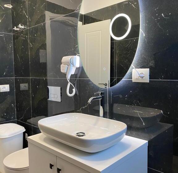 جناح ديلوكس مطل على البحر, Erioni