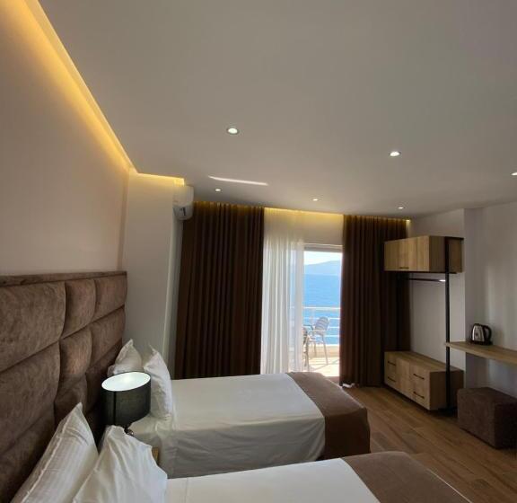 جناح ديلوكس مطل على البحر, Erioni