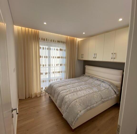 شقة غرفتين, Erioni