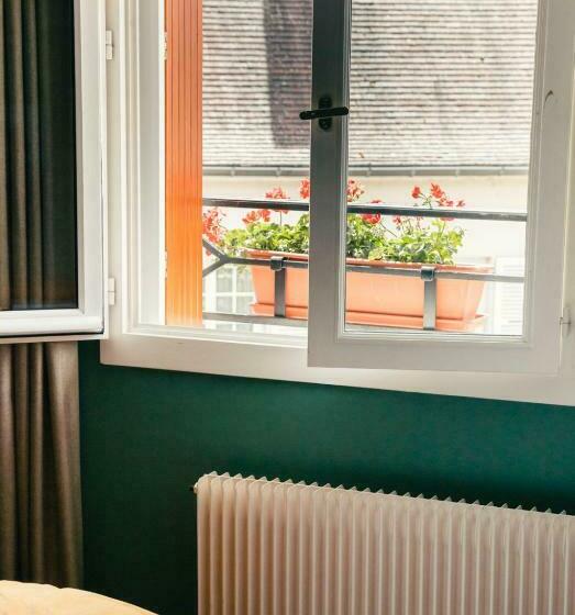 غرفة قياسية ذات إطلالة, Le Temeraire