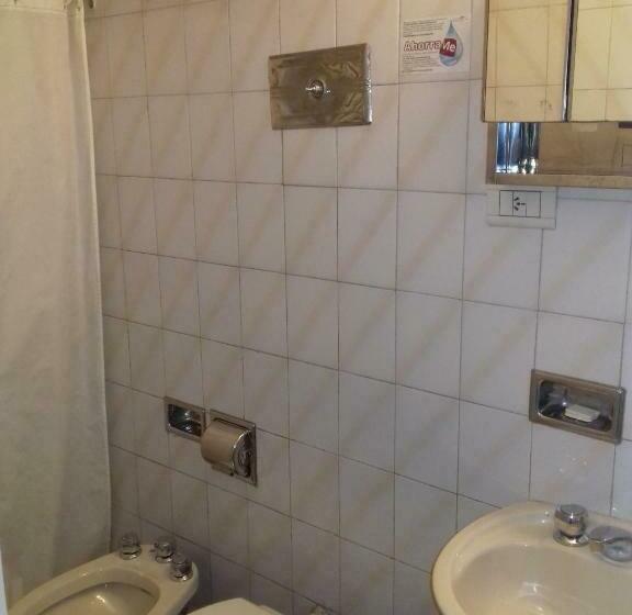 غرفة قياسية, Milena