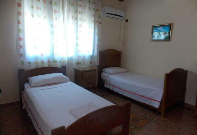 1 Bedroom Apartment Sea View, Onorato