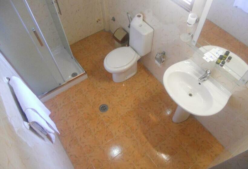 דירת חדר נוף לים, Onorato