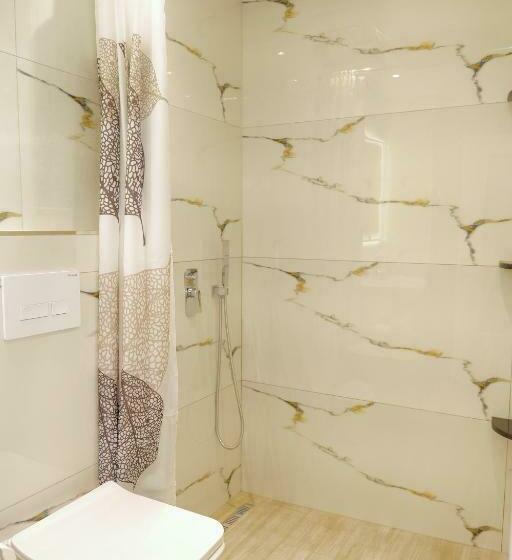 اتاق استاندارد با چشم‌انداز دریا, Republika