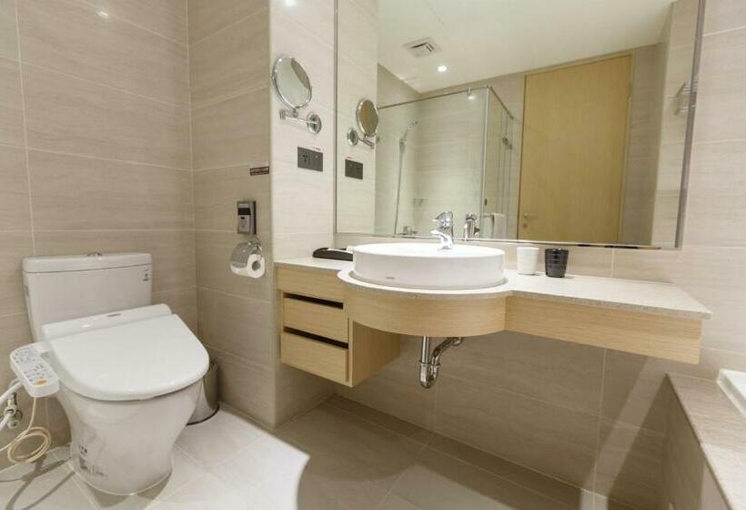 四人豪华间, Royal Gold