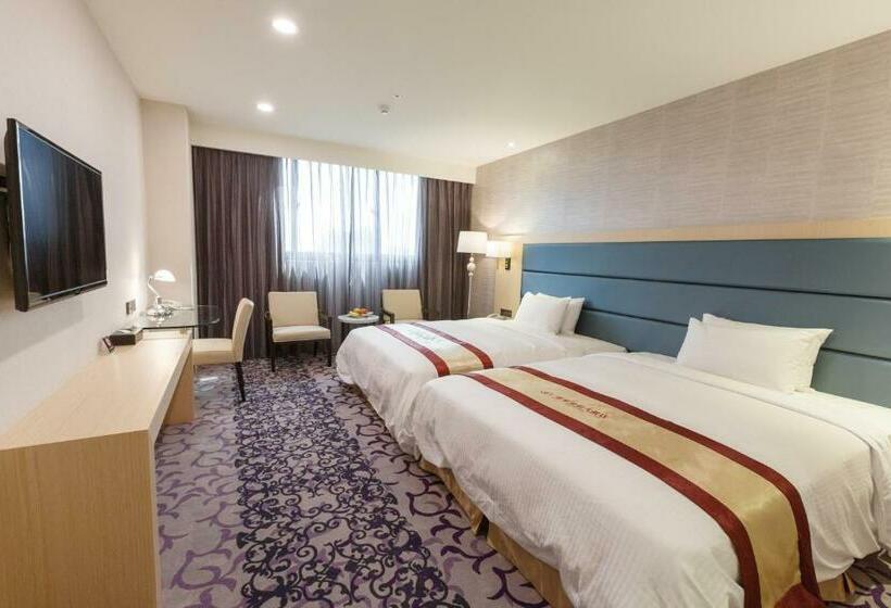 四人豪华间, Royal Gold