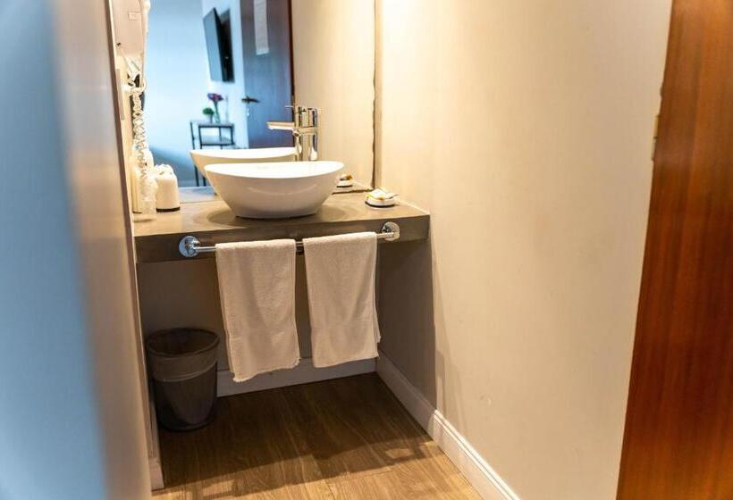 스탠다드 트리플 룸, O2 Hotel Valeria Del Mar