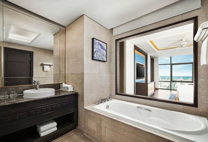 سوئیت کلاب, Sheraton Can Tho