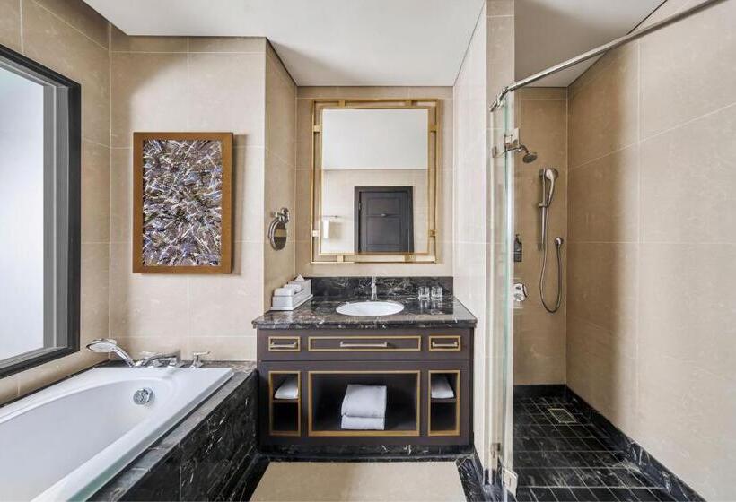 اتاق استاندارد با تخت بزرگ, Sheraton Can Tho