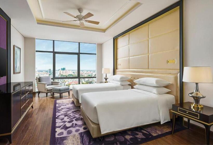 Номер Клуб, Sheraton Can Tho