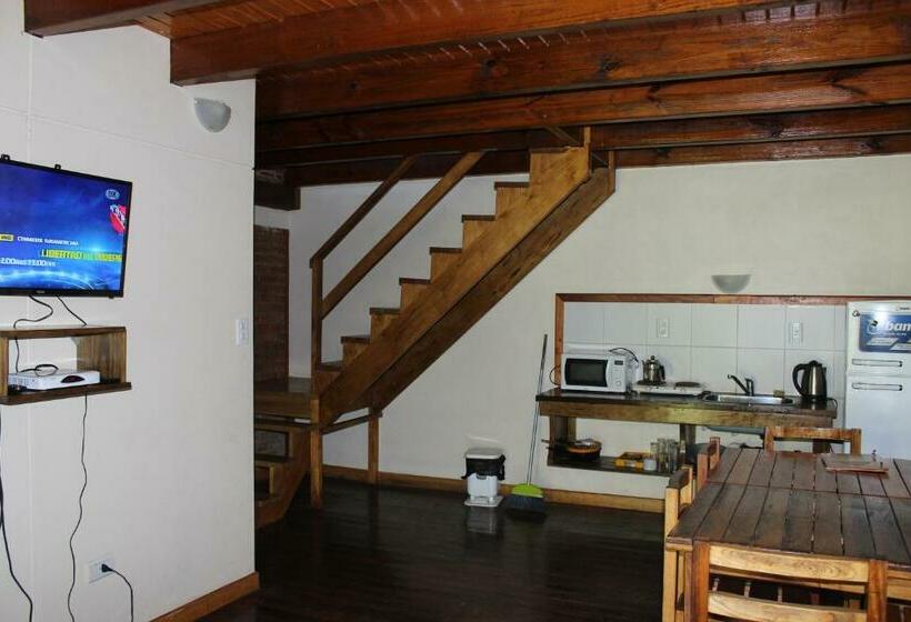 חדר משפחתי נוף לגינה, Un Lugar Hotel Cabañas