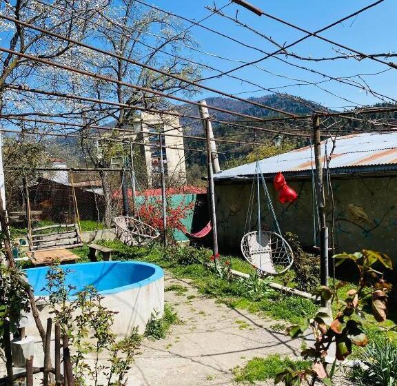 اتاق استاندارد, Guest House Khatuna