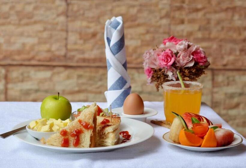 共用房间的床, Colombo Mount Beach