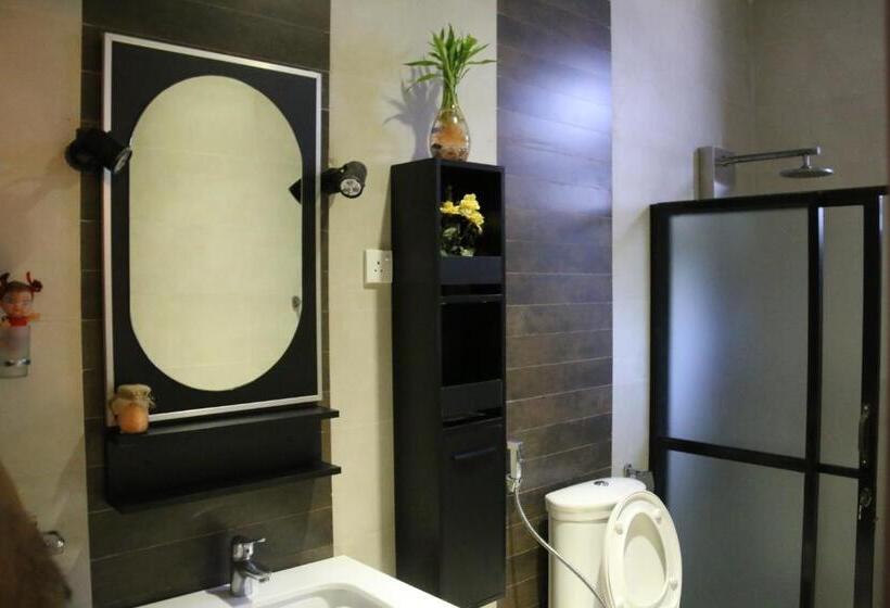 带大床的豪华间, Colombo Mount Beach