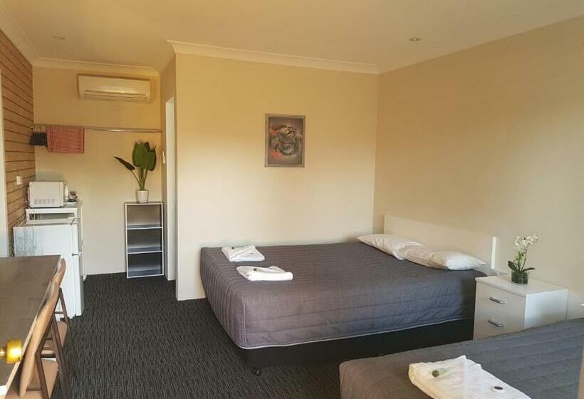 חדר סטנדרט נוף לגינה, Goldfields Motel