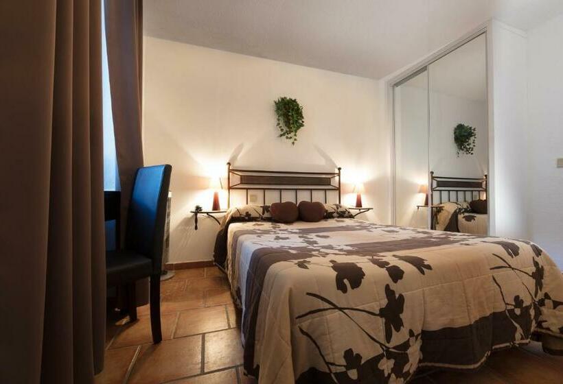 חדר סטנדרט, Carmel