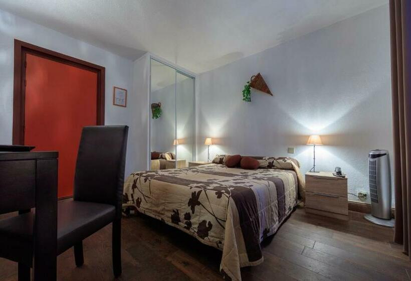 חדר סטנדרט, Carmel