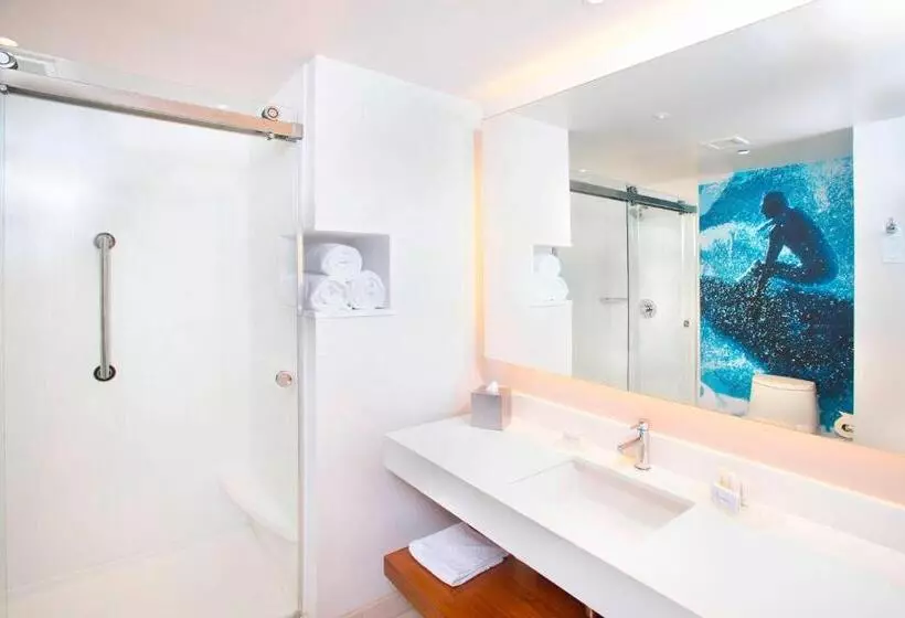 Standard-huone Parveke, Courtyard By Marriott Santa Monica