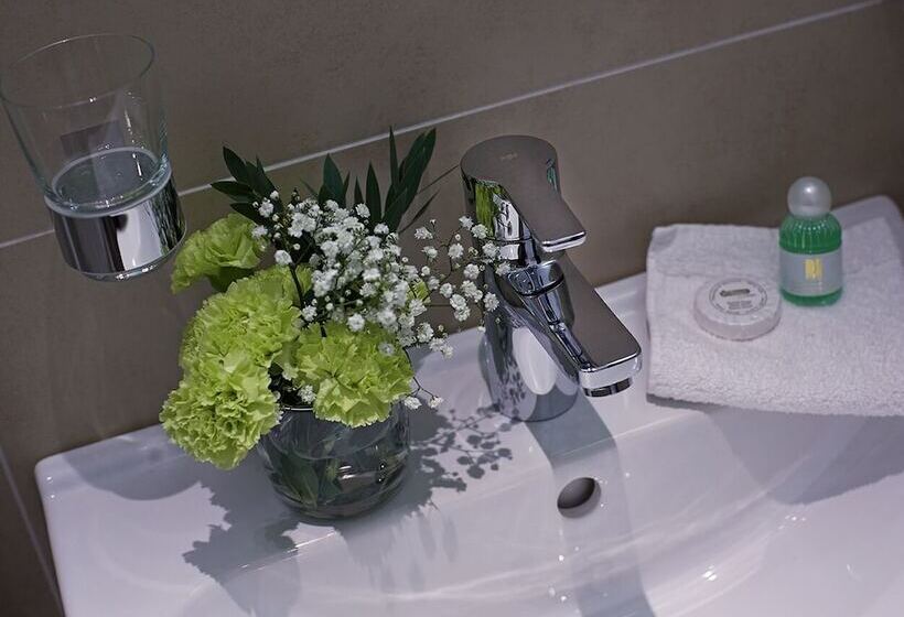 חדר קומפורט, Haus Am Huhnerdieb