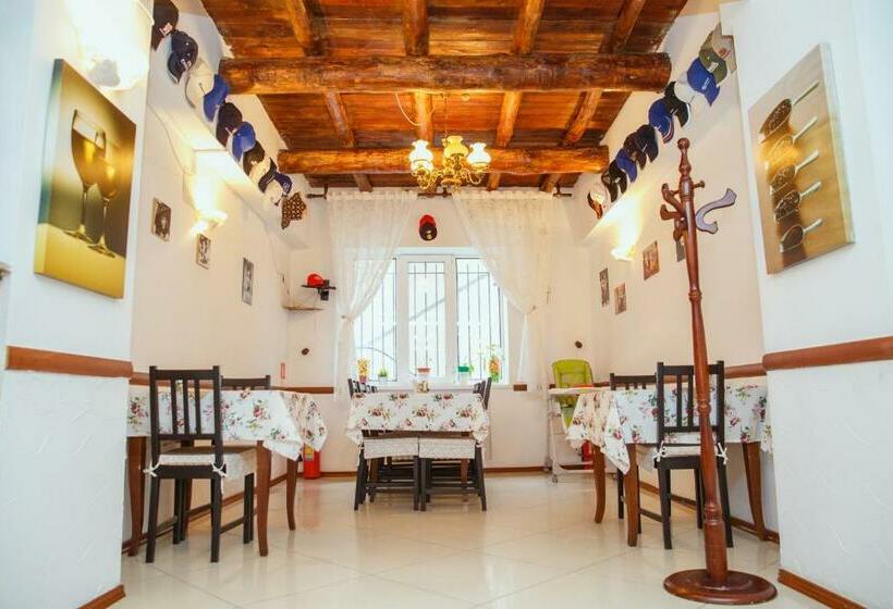 اتاق اکونومی, Mini Hotel Venezia