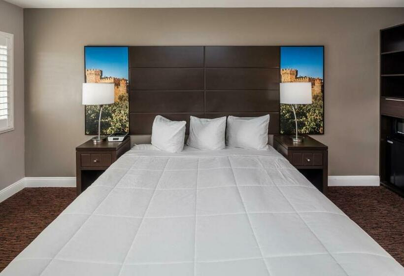 غرفة قياسية سرير كينج, Vallejo Inn