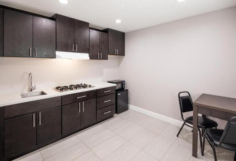 إستوديو قياسى, Vallejo Inn