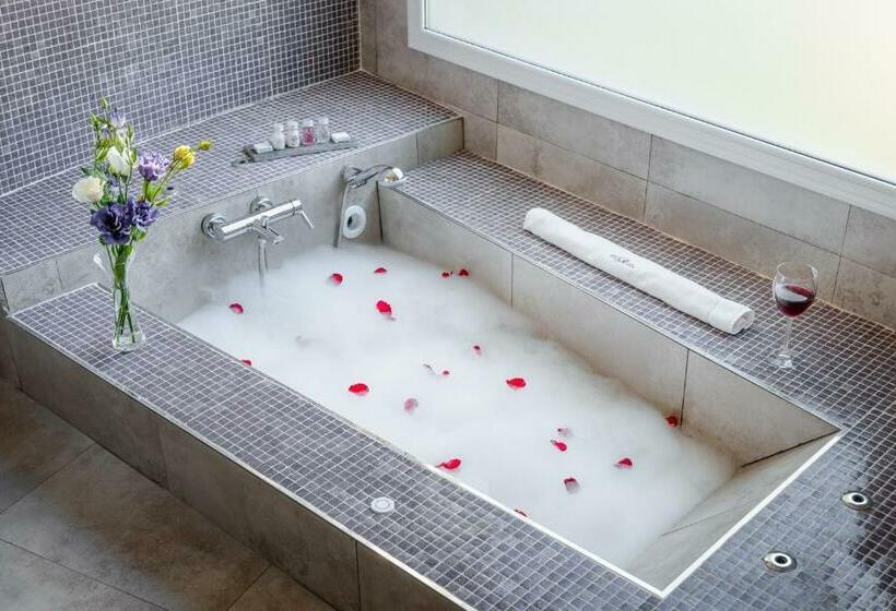 סוויטה, Villa Mansa