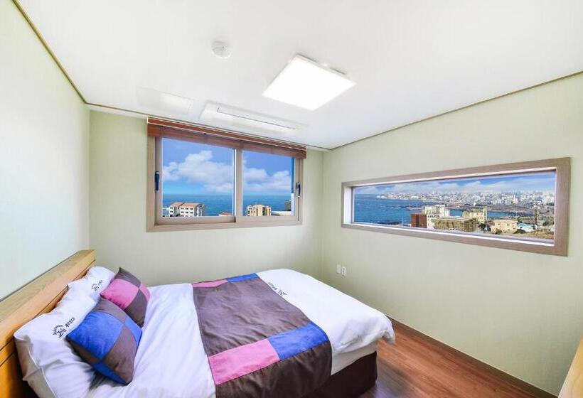 Cameră Familiară cu Vedere la Mare, Jeju Resort