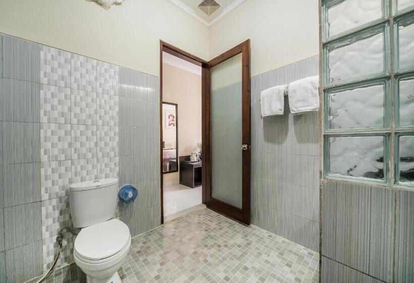 プールの見えるデラックスルーム, Puri Canggu Villas & Rooms