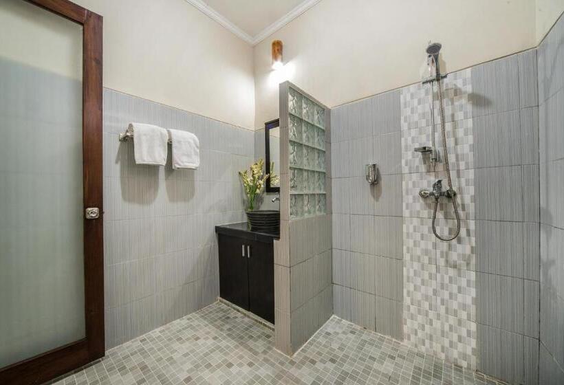 プールの見えるデラックスルーム, Puri Canggu Villas & Rooms