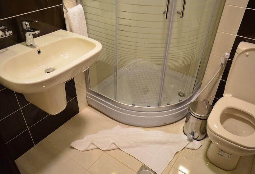 اتاق استاندارد, Ream Hotel Amman