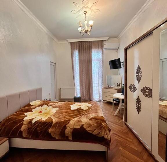 اتاق سوپریور با تخت بزرگ, Near The Sea