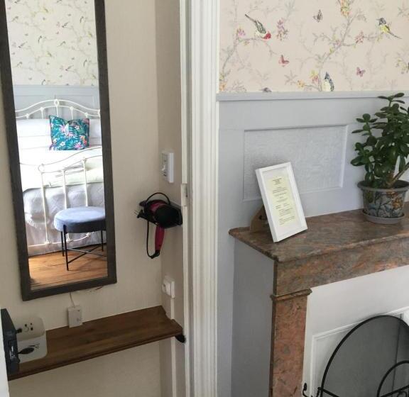 غرفة قياسية مطلّة علي الحديقة, Le Presbytère Chambre D Hôtes