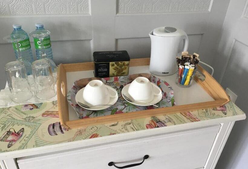 Номер Стандарт Вид на Сад, Le Presbytère Chambre D Hôtes