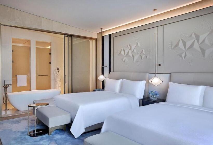 Номер Deluxe Вид на Город, The St. Regis Riyadh