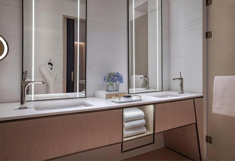 סוויטת אקזקיוטיב, עם מיטת קינג, The St. Regis Riyadh